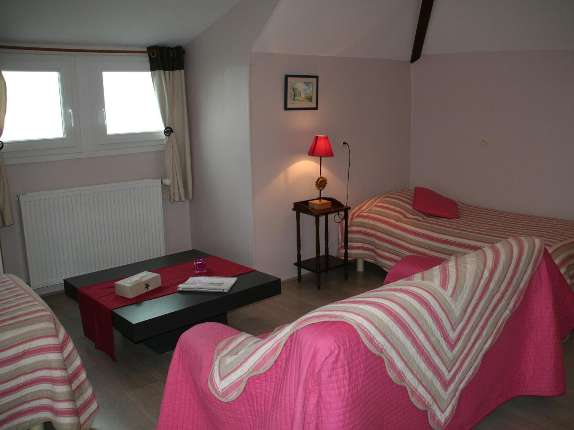 Les Marronniers Cambremer Quarto foto